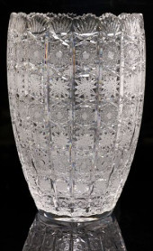 LARGE CUT-GLASS &#039;QUEEN&#0