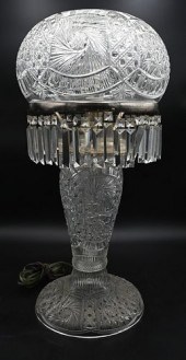 LARGE CUT GLASS TABLE LAMPLarg