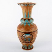 LARGE DOULTON LAMBETH STONEWAR