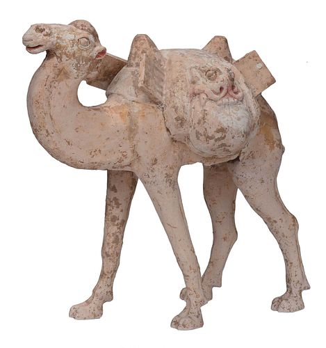LARGE EARLY CHINESE POTTERY MODEL