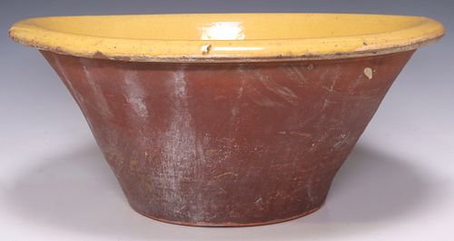 LARGE ENGLISH EARTHENWARE YELLOW
