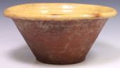 LARGE ENGLISH EARTHENWARE YELL