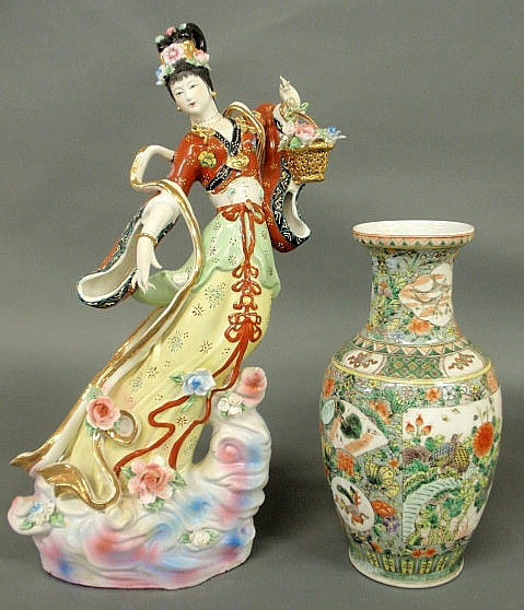Large Famille Rose porcelain figure