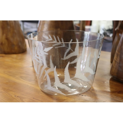 Large fern etched glass vase,