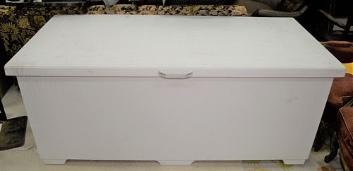 LARGE FIBERGLASS LIFT TOP PATIO