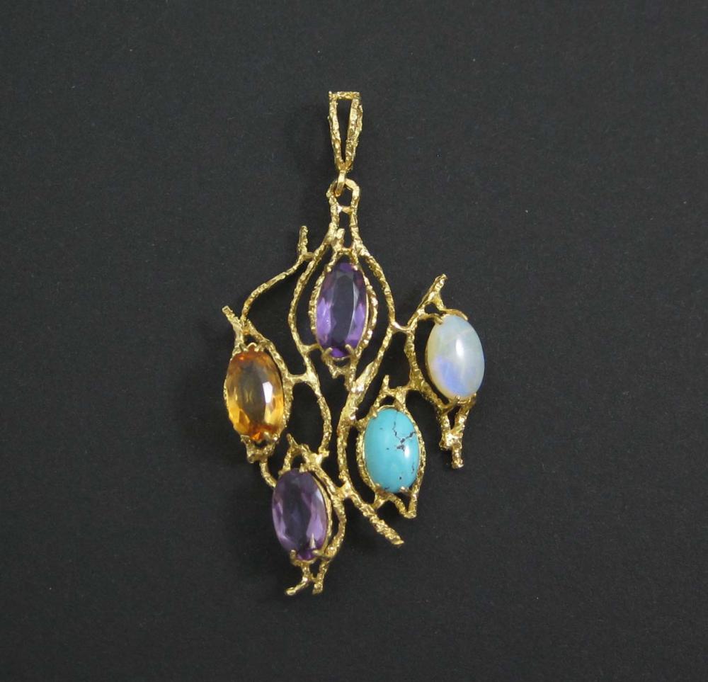 LARGE FIVE GEMSTONE AND EIGHTEEN