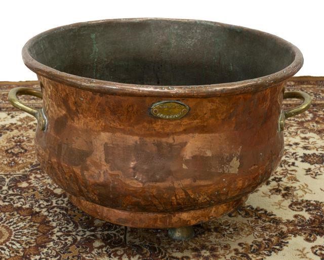 LARGE FRENCH BORDEAUX HANDLED