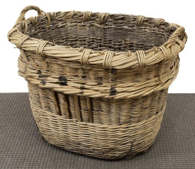 LARGE FRENCH OVAL WICKER GRAPE