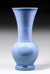 LARGE FULPER POTTERY HAND-THRO