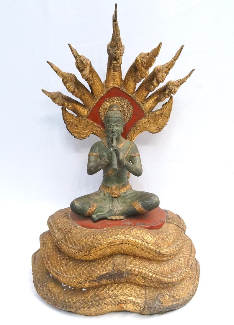 LARGE GILDED BRONZE BUDDHA
