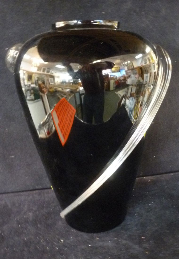 LARGE GLOSSY BLACK GLASS 14"
