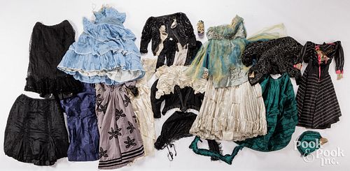 LARGE GROUP OF ANTIQUE