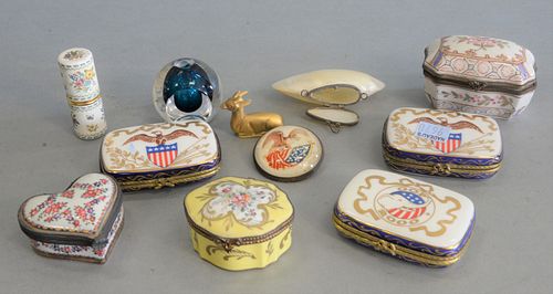 LARGE GROUP OF ASSORTED BOXES, TO