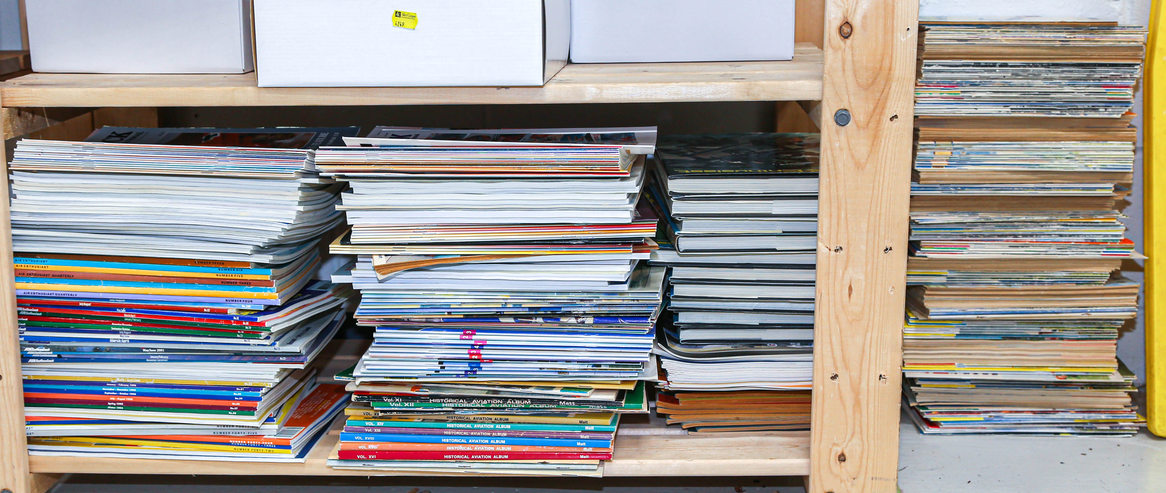 LARGE GROUP OF AVIATION MAGAZINES