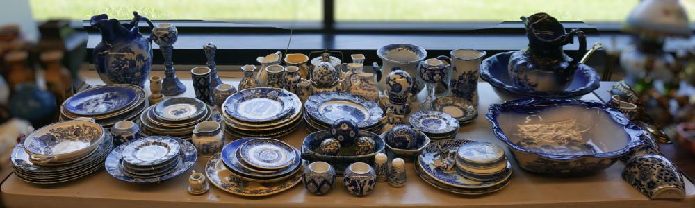 LARGE GROUP OF BLUE & WHITE