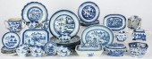 LARGE GROUP OF CANTON PORCELAI