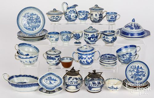 LARGE GROUP OF CHINESE EXPORT