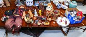 LARGE GROUP OF COLLECTIBLES In