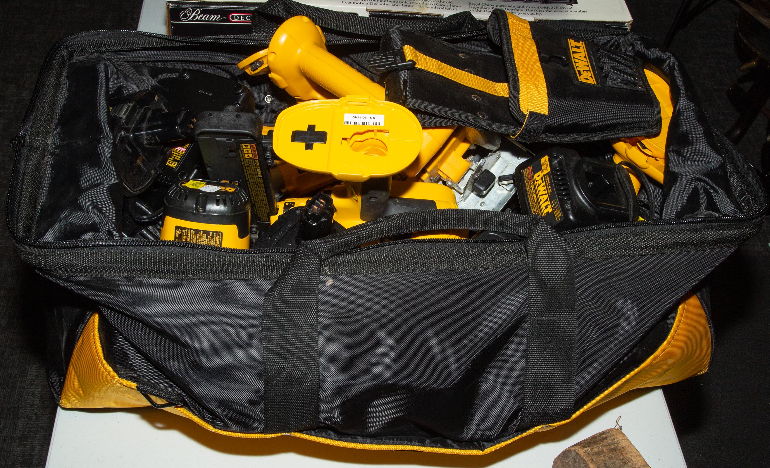 LARGE GROUP OF DEWALT 18V