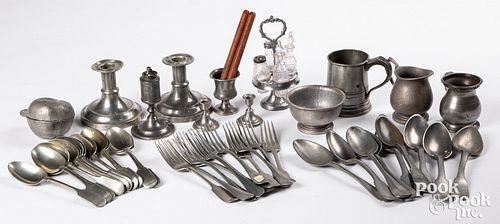 LARGE GROUP OF MISCELLANEOUS