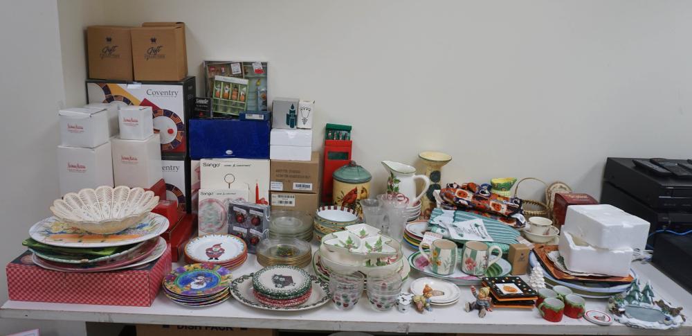 LARGE GROUP OF MOSTLY HOLIDAY TABLE
