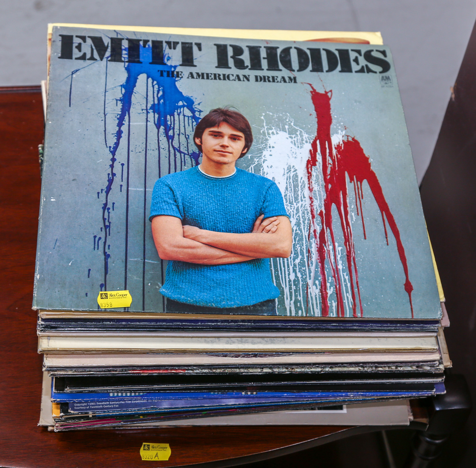 LARGE GROUP OF ROCK & POP LP ALBUMS