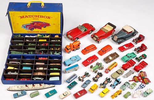 LARGE GROUP OF SMALL CARSLarge