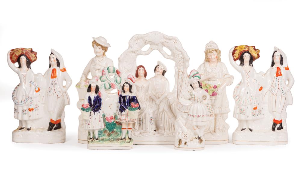 LARGE GROUP OF STAFFORDSHIRE