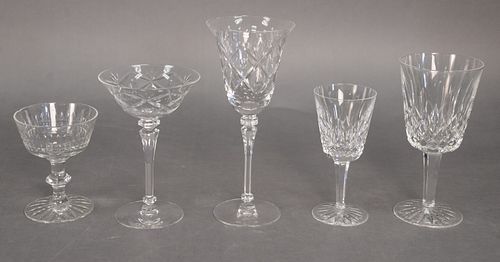 LARGE GROUP OF STEMWARE TO