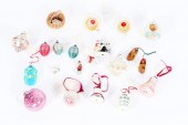 LARGE GROUP OF VINTAGE AND VIC