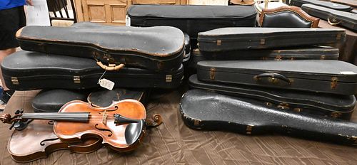 LARGE GROUP OF VINTAGE VIOLINS