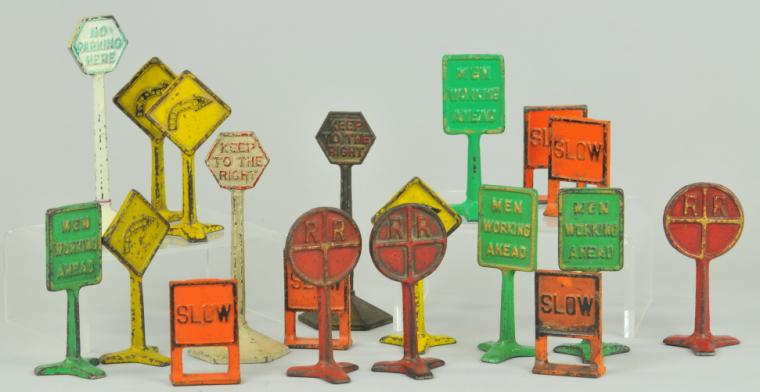 LARGE GROUPING OF CAST IRON ROAD