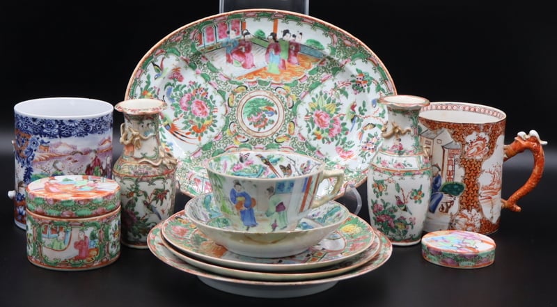 LARGE GROUPING OF CHINESE EXPORT