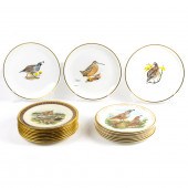 LARGE GROUPING OF EARTHENWARE