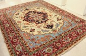 LARGE HAND KNOTTED ORIENTAL CA
