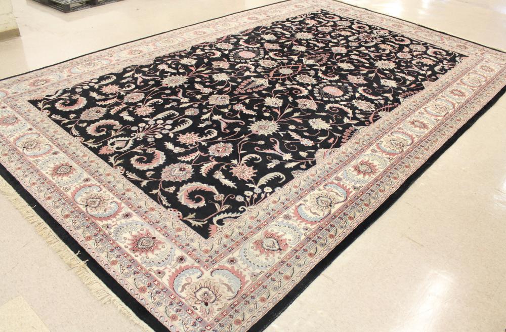 LARGE HAND KNOTTED ORIENTAL CARPET,