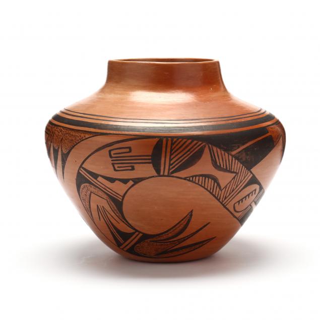 LARGE HOPI POTTERY JAR Circa 1970s,