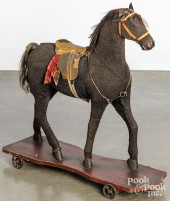 LARGE HORSE PULL TOY<br>Large