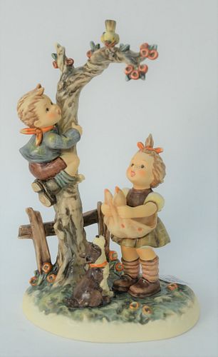 LARGE HUMMEL, 'HERE'S MY HEART',
