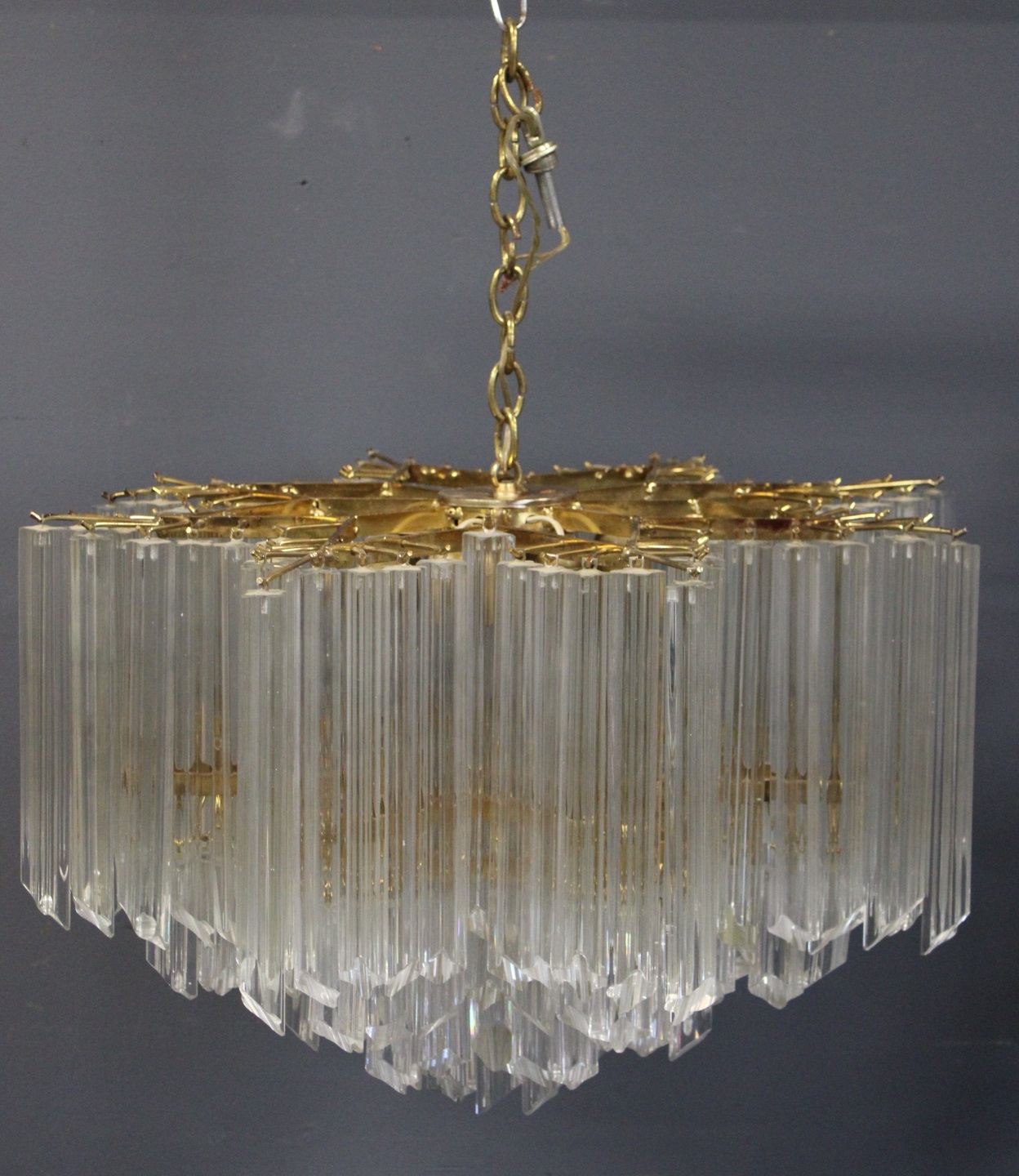 LARGE & IMPRESSIVE CAMER GLASS