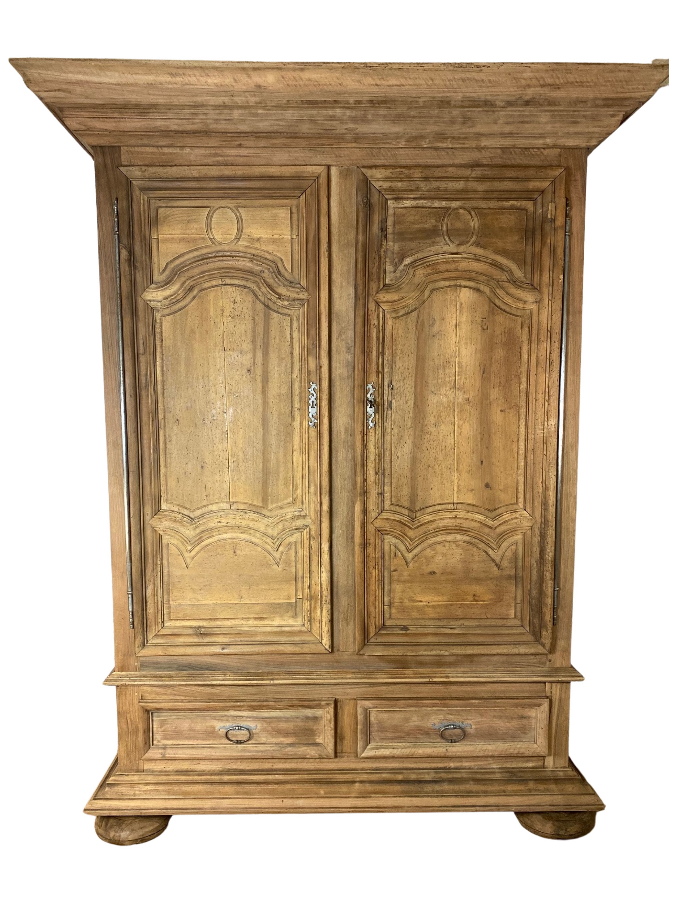 LARGE IMPRESSIVE FRENCH WALNUT