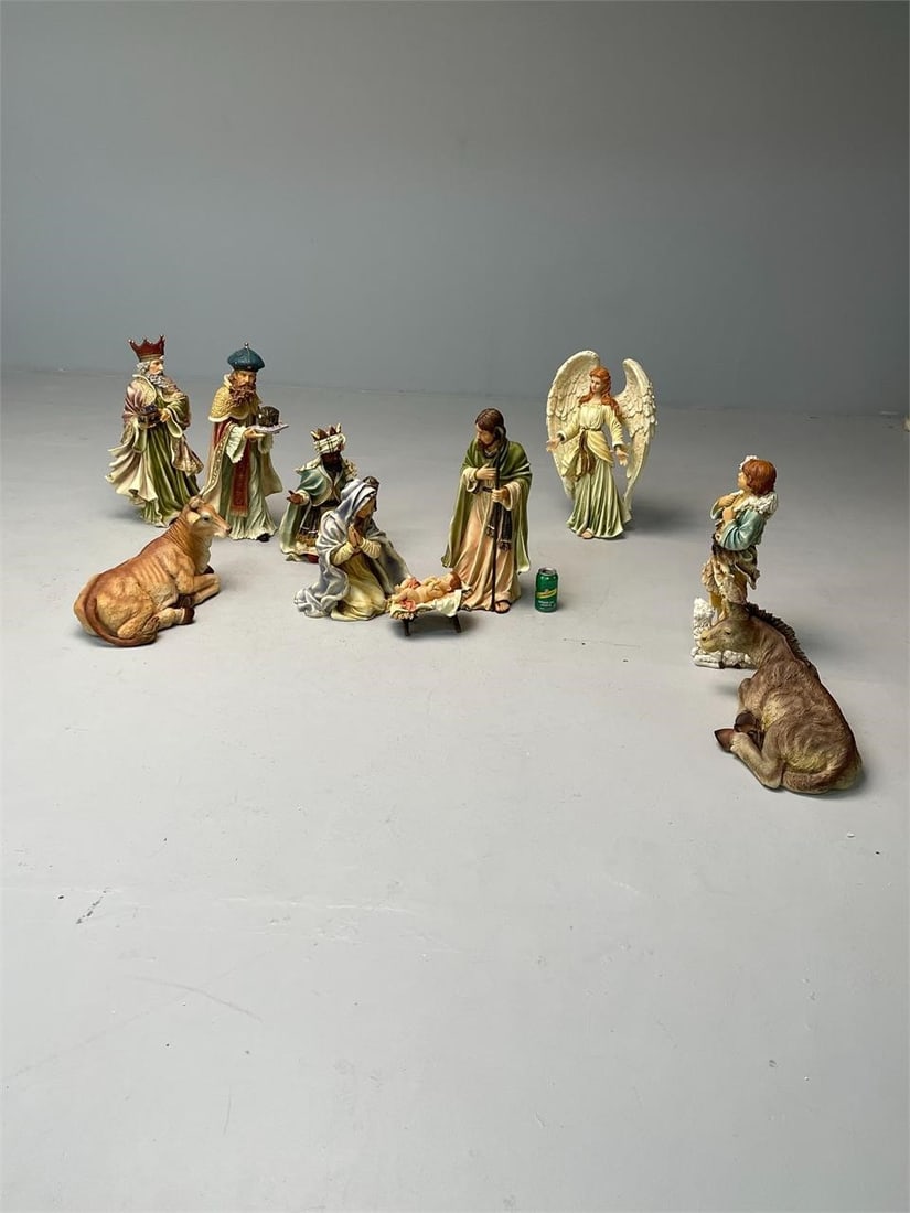 LARGE IMPRESSIVE NATIVITY SET,