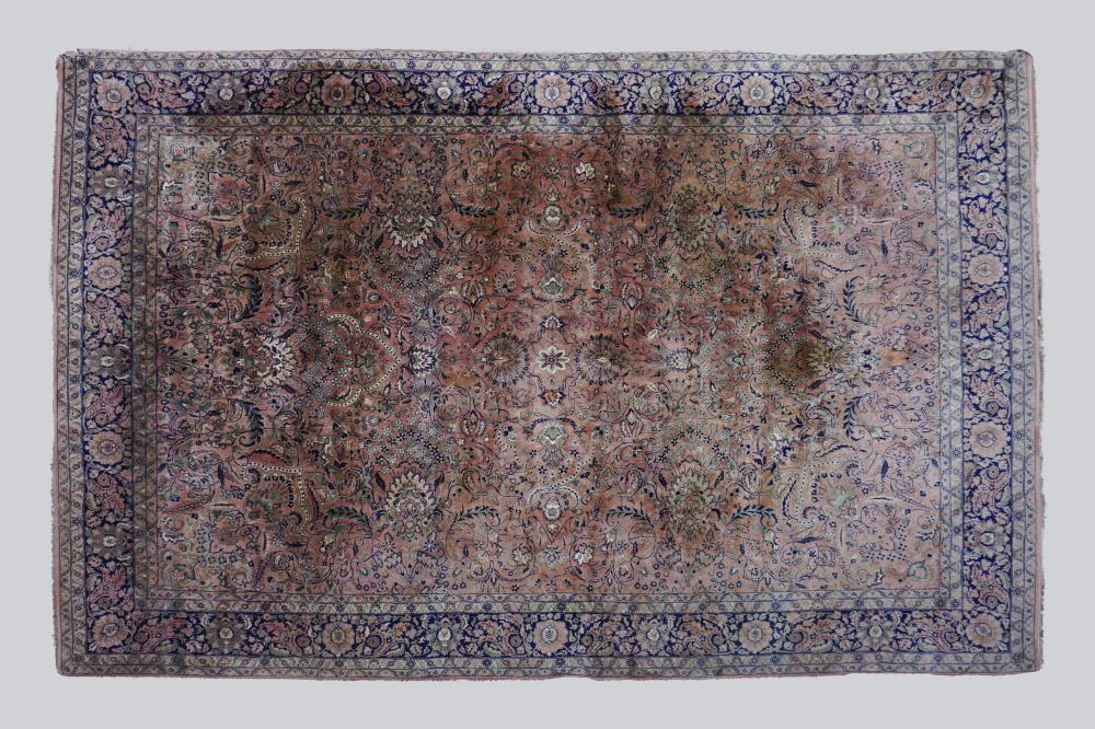 LARGE INDO SAROUK HAND KNOTTED WOOL