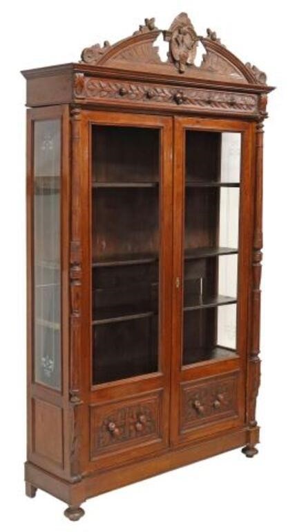 LARGE ITALIAN CARVED WALNUT