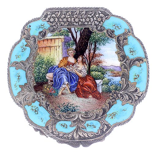 LARGE ITALIAN ENAMEL COMPACTAn