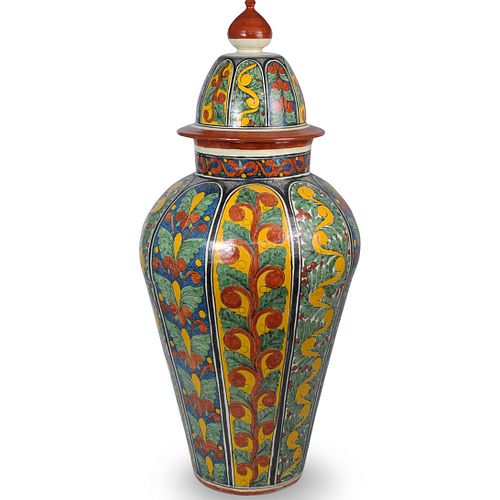 LARGE ITALIAN MAJOLICA COVERED