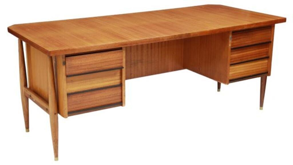 LARGE ITALIAN MID-CENTURY MODERN