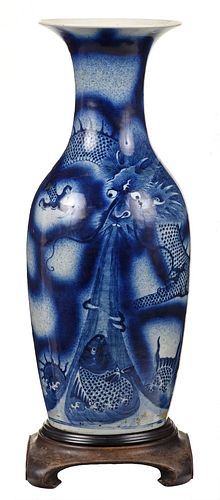 LARGE JAPANESE BLUE AND WHITE