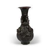 LARGE JAPANESE BRONZE VASE, ME