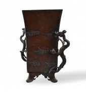 LARGE JAPANESE BRONZE VASE W/